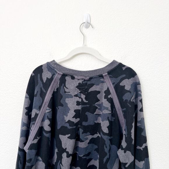 [PrAna] Cozy Up Nautical Blue Camouflage Oversized Crew Neck Sweatshirt Size 1X - Picture 5 of 10